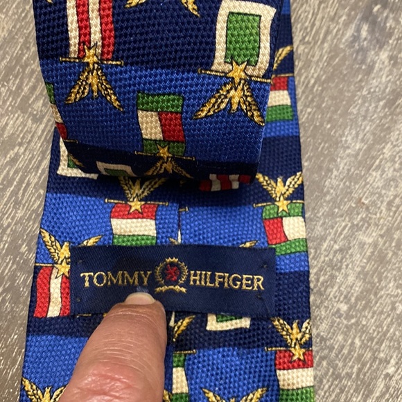 tommy hilfiger tie silk - Picture 2 of 4